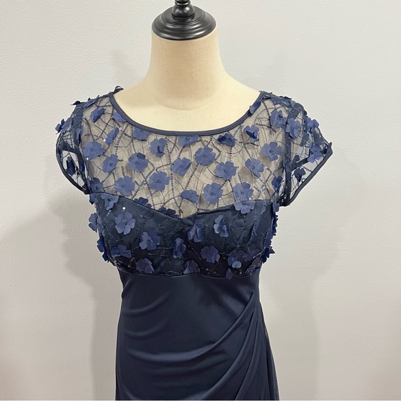 XSCAPE Navy Flower Detailed Draping Side Cap Sleeve Long Formal Sheath Gown - Picture 5 of 12
